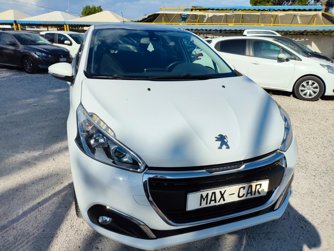 Peugeot 208 PureTech 82 5 porte Allure GPL