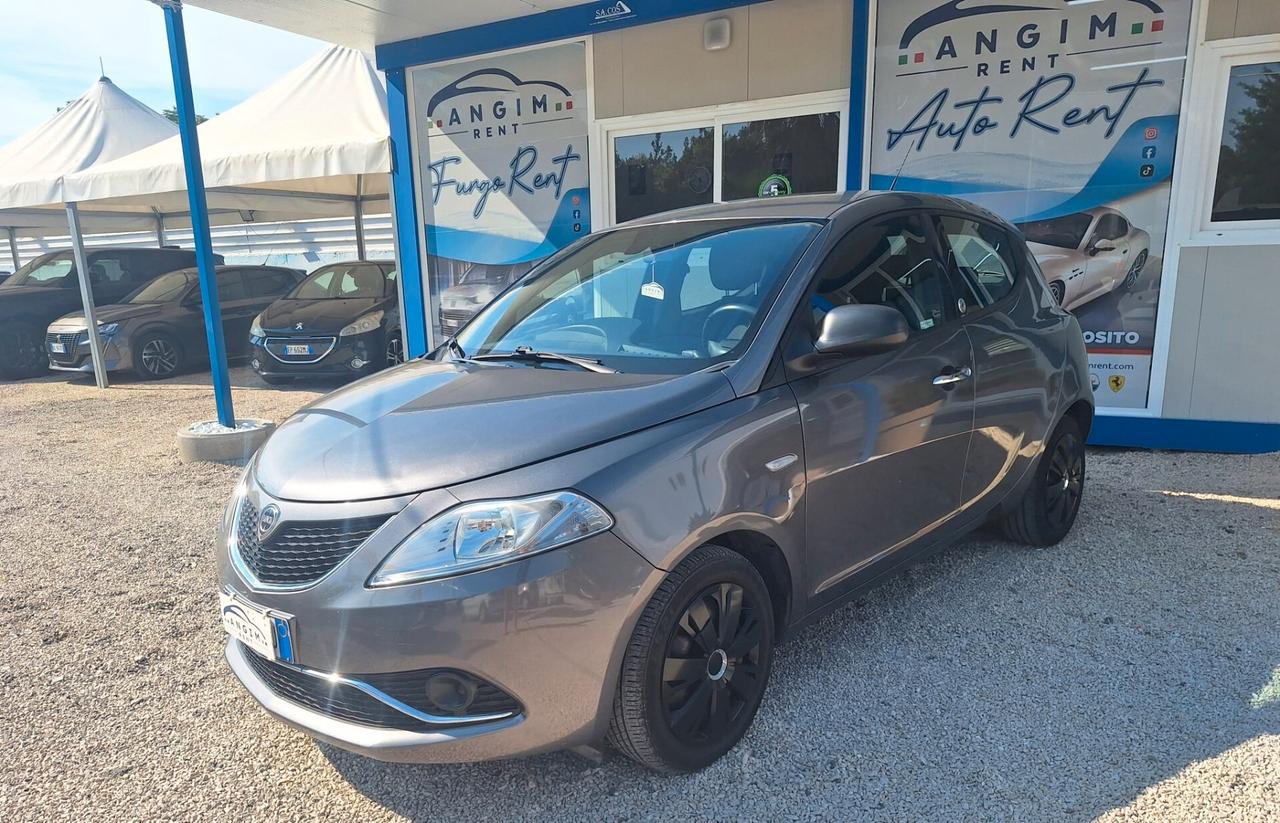 Lancia Ypsilon 1.2 69 CV 5 porte GPL Ecochic Platinum