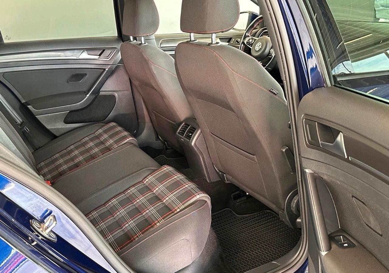 Volkswagen Golf GTI 2.0TSI DSG 5p. 245cv Tetto