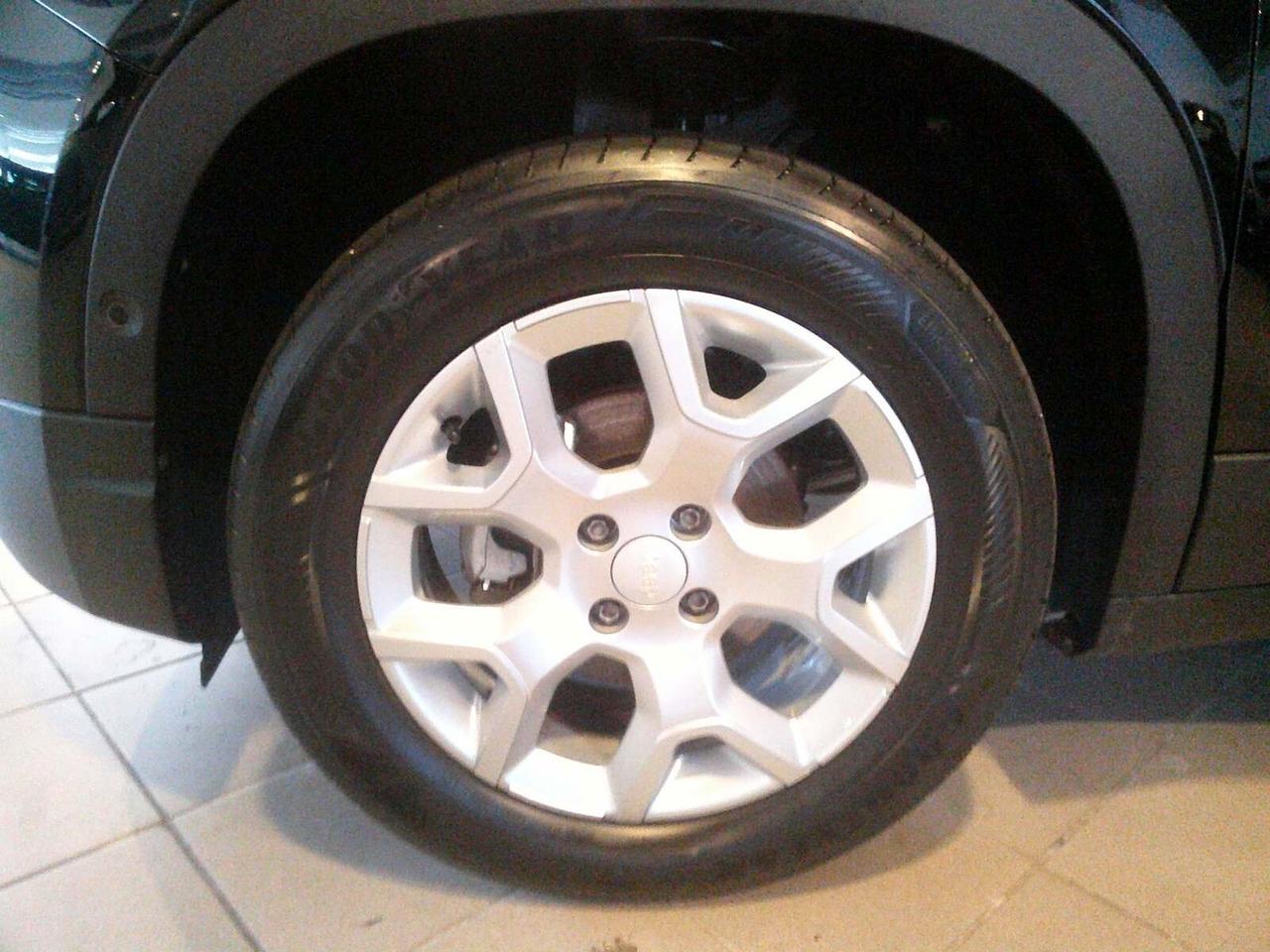 Jeep Avenger 1.2 Turbo 100 CV Altitude