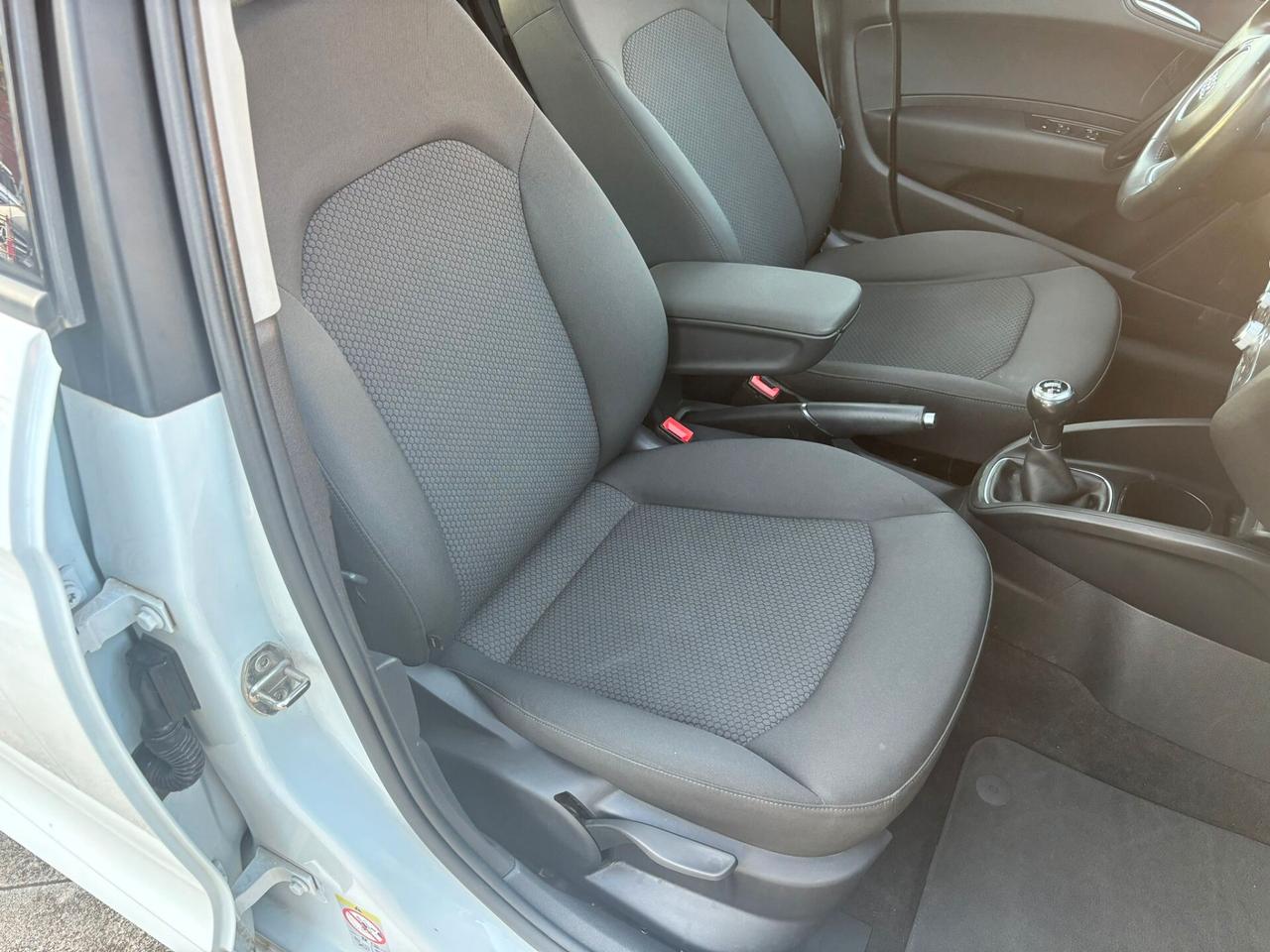 Audi A1 SPB 1.4 TDI Admired S LINE