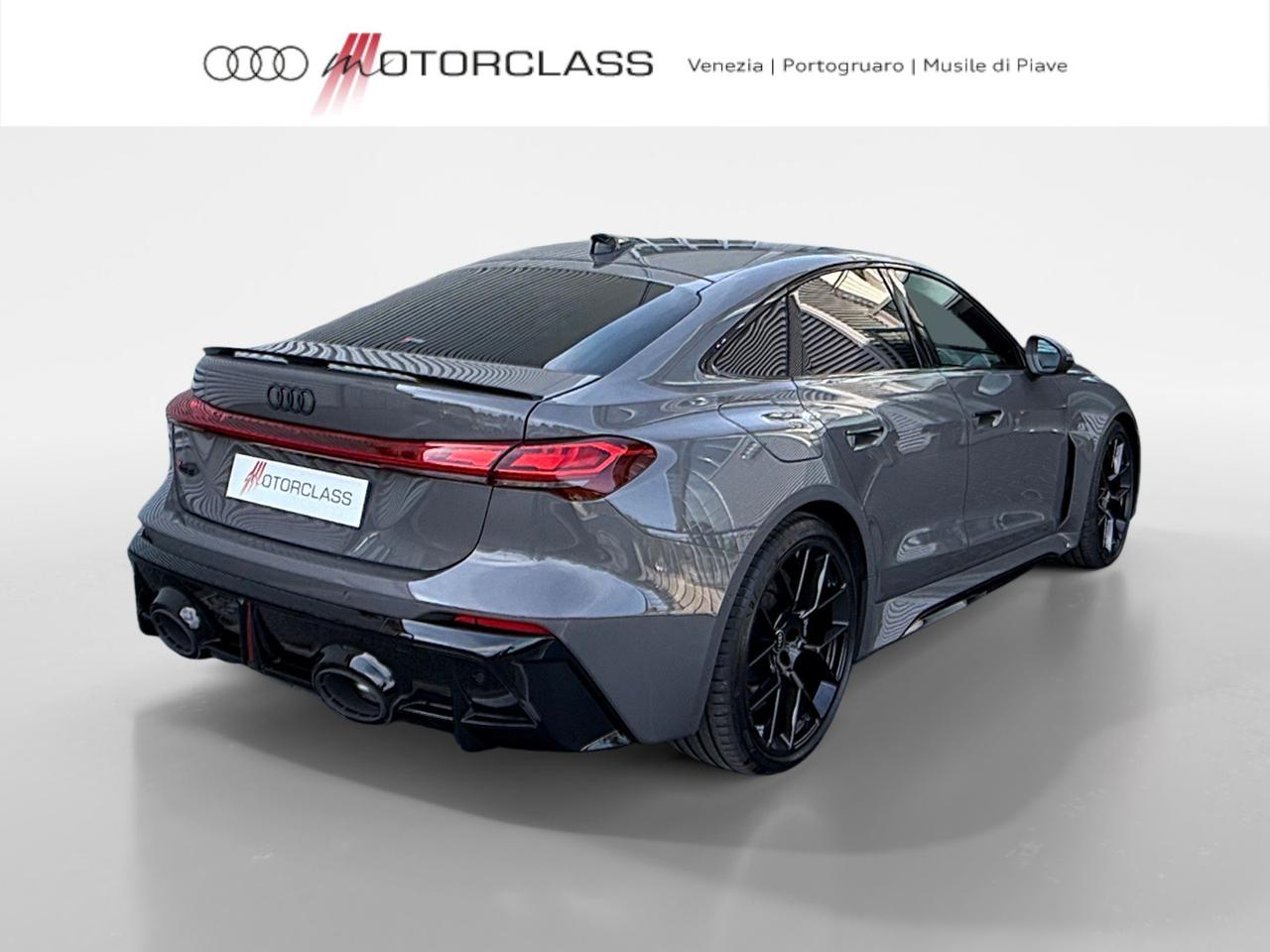 Audi RS5 berlina 2.9 v6 phev 639cv performance tiptronic