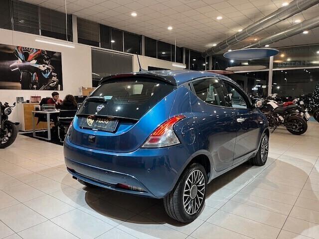 Lancia Ypsilon 1.0 firefly hybrid *21.000*NEOPATENTATI*