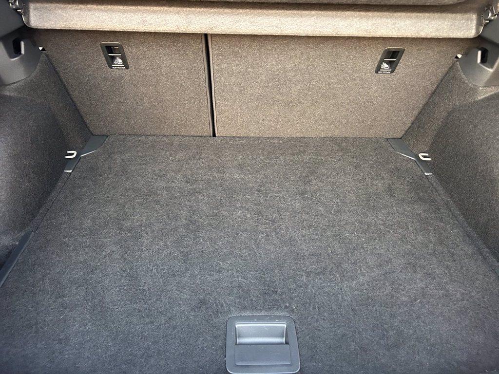 VOLKSWAGEN Taigo 1.0 tsi r-line 115cv del 2024