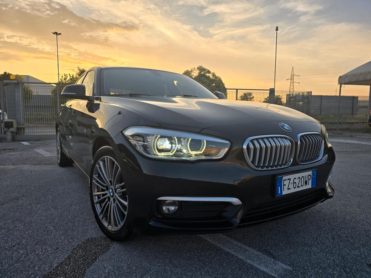Bmw 116d 5p. Urban