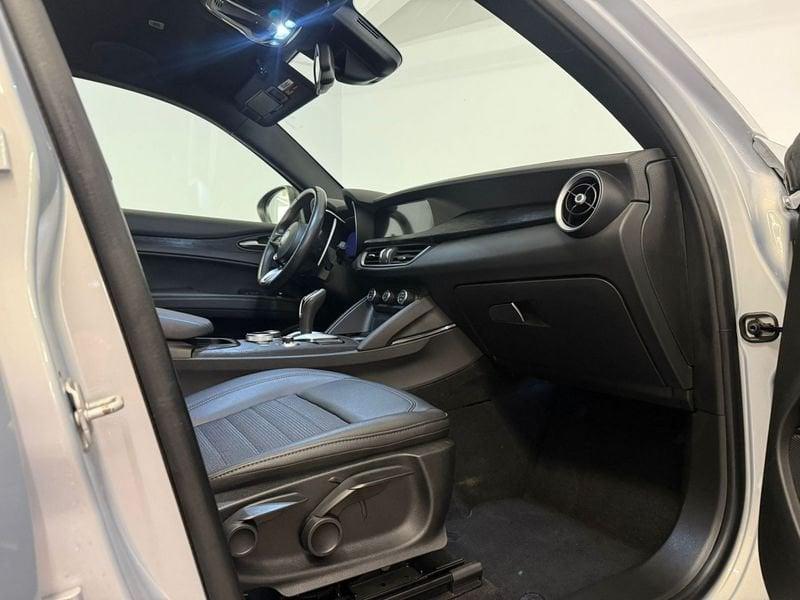 Alfa Romeo Stelvio 2.2Turbodiesel 160CV AT8RWD Sprintanche a304€