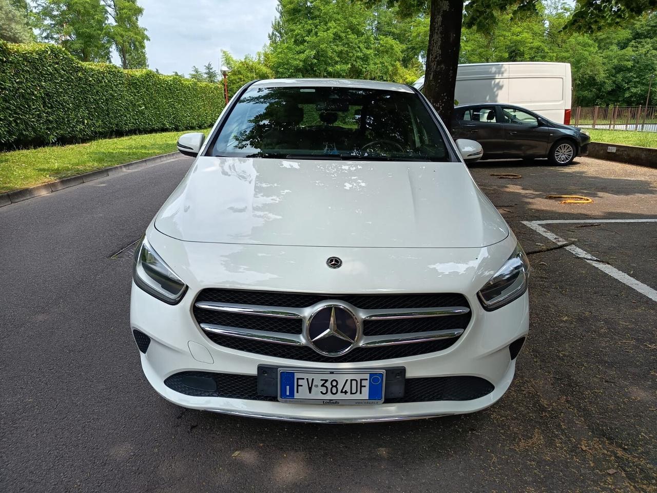 Mercedes-benz B 220 B 180 d Automatic Premium