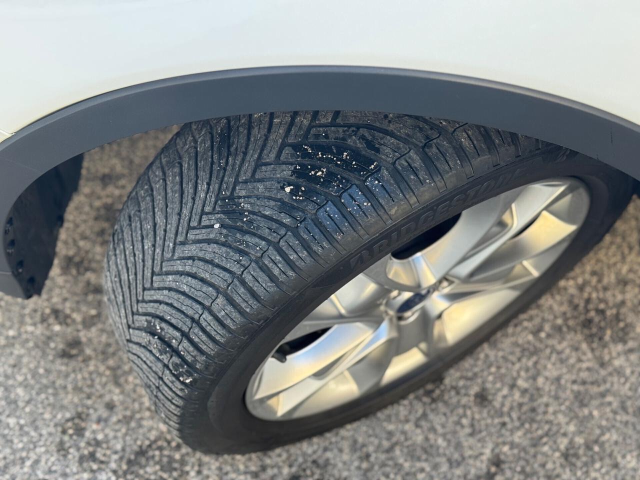 Ford Kuga 2.0 TDCI 150 CV S&S 4WD Powershift Titanium