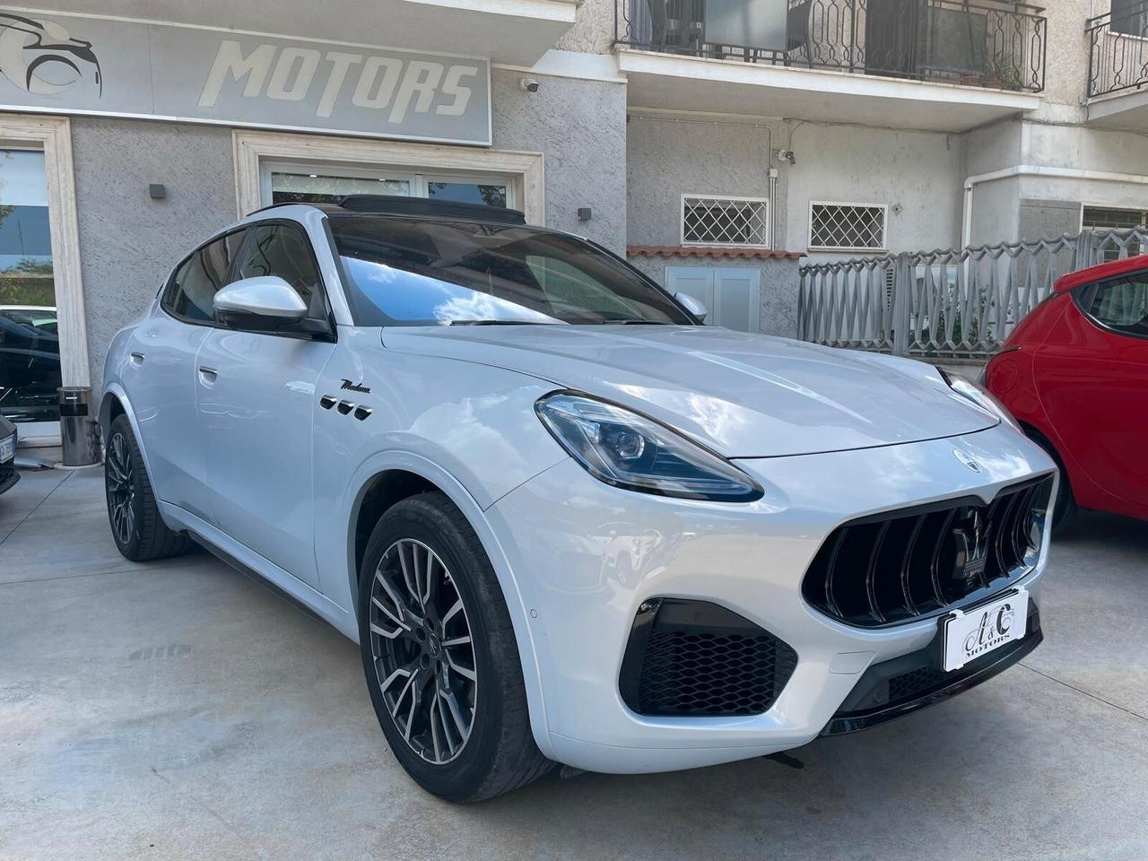 Maserati Grecale MHEV 330 CV AWD Modena