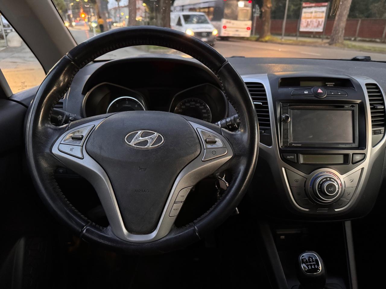 Hyundai iX20 1.4 CRDI 90 CV neopaten garanzia 12 m