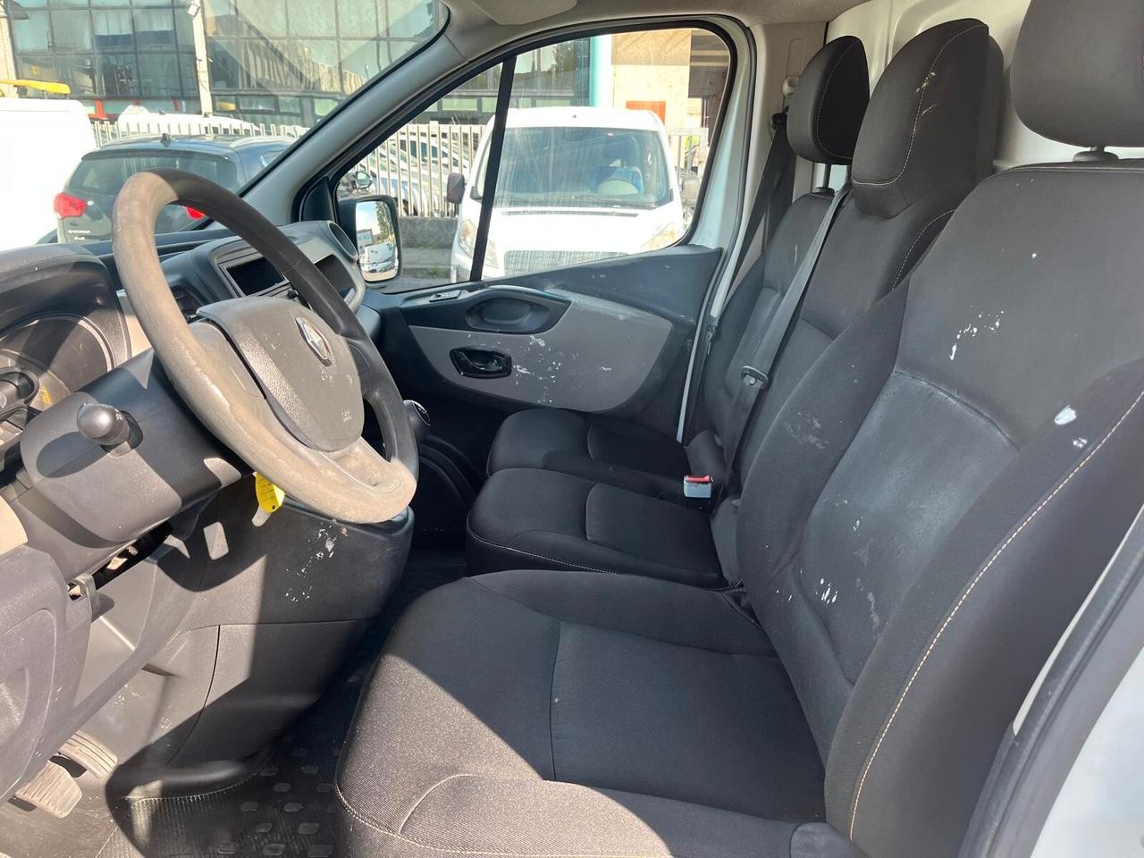 Renault Trafic T27 1.6 dCi 115CV **+IVA**