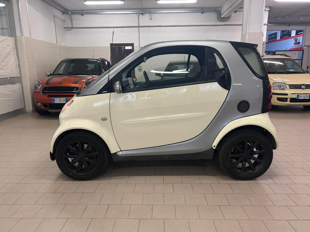 Smart ForTwo 700 coupé passion (45 kW)