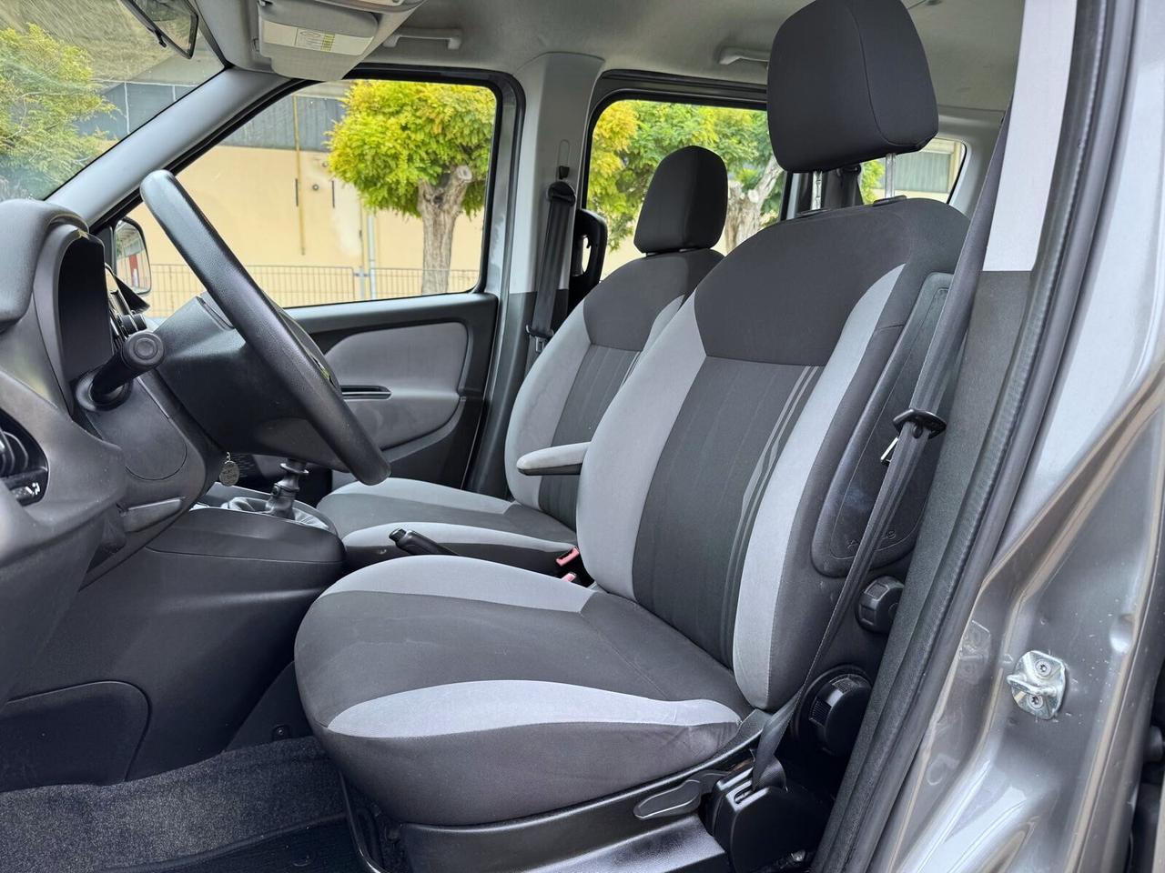 FIAT DOBLO 1.6 MJT XL PEDANA PER DISABILI