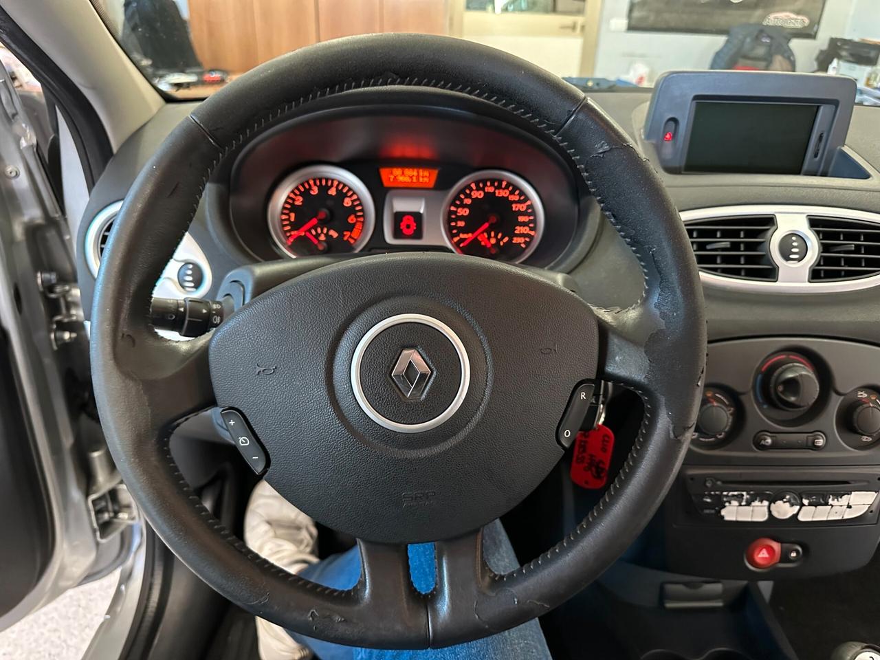 Renault Clio 1.2 16V 5 porte 86 Mila Km. NAVIGATORE