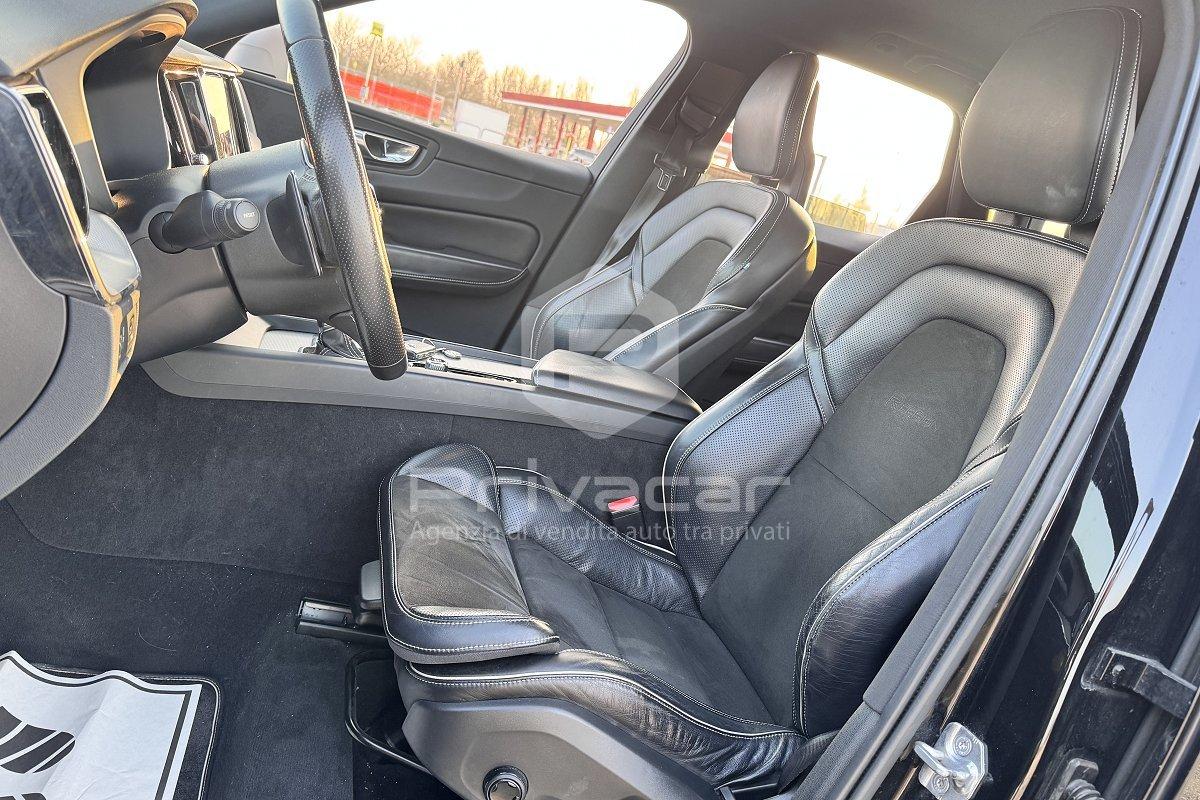 VOLVO XC60 D4 AWD Geartronic R-design