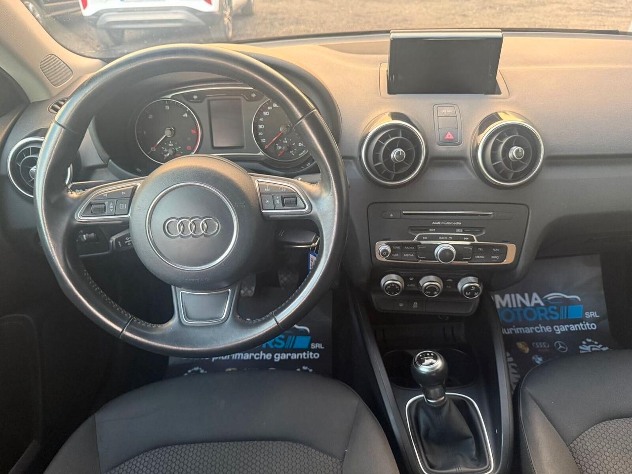 Audi A1 1.6 TDI SLINE BICOLORE