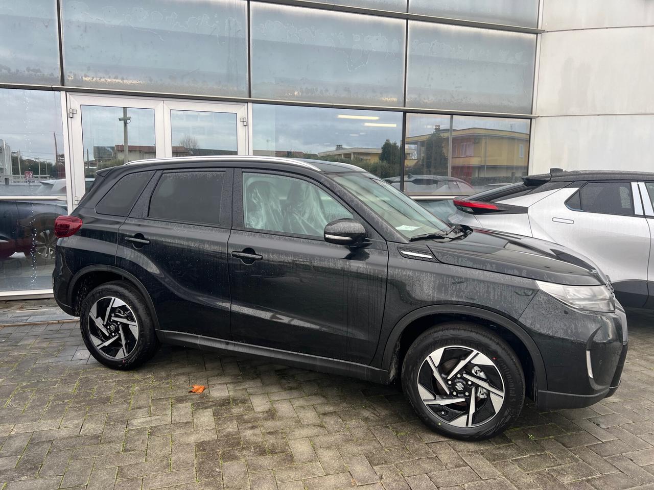 Suzuki Vitara 1.4 Hybrid Top