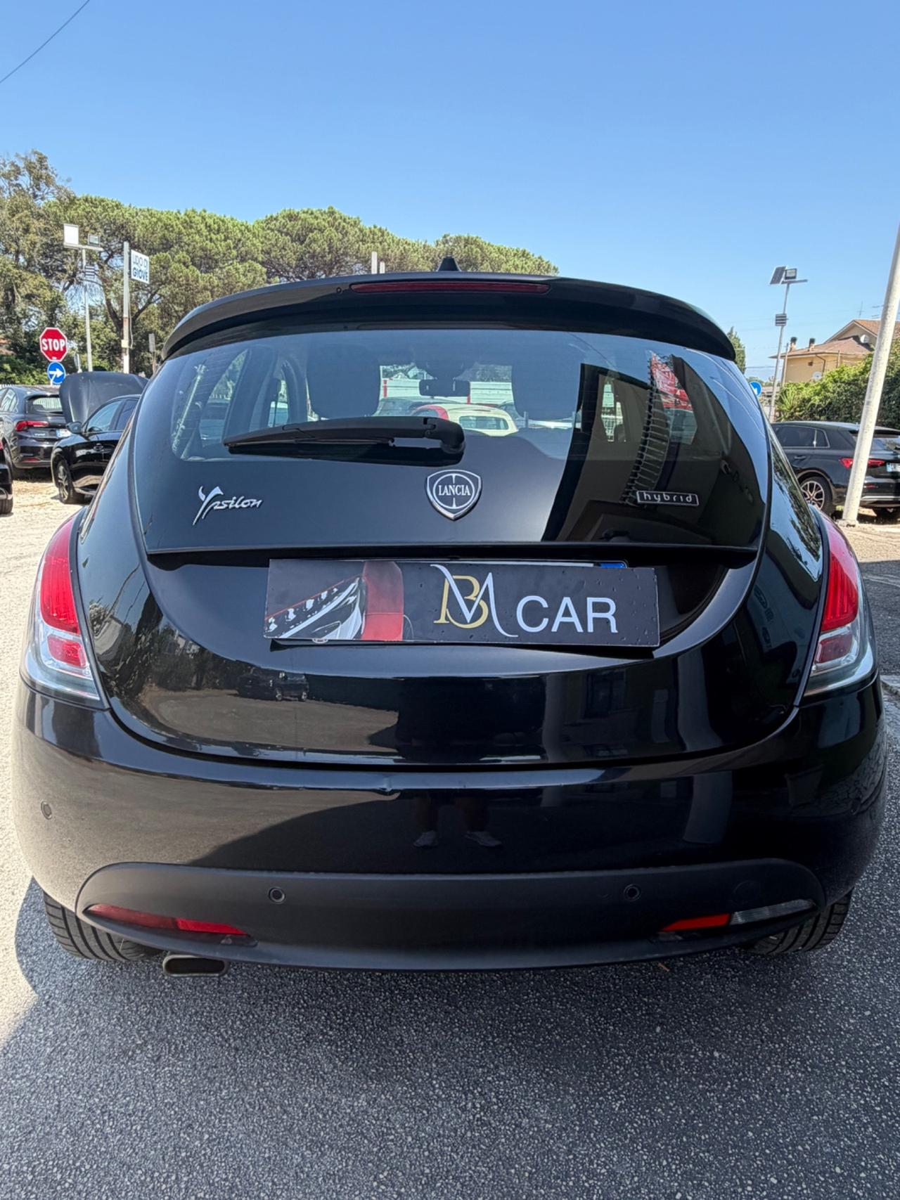 Lancia Ypsilon 1.0 FireFly 5 porte S&S Hybrid Alberta Ferretti