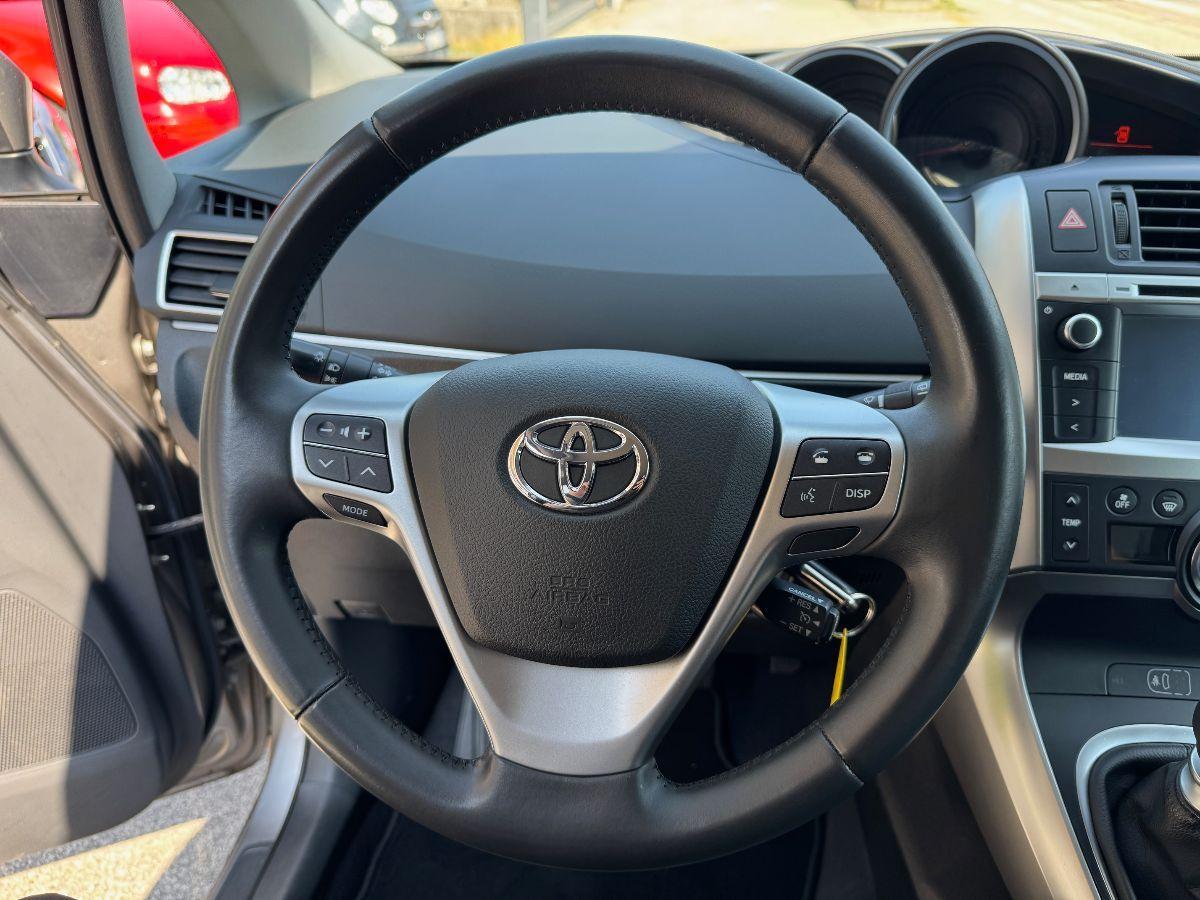 TOYOTA - Verso - 1.6 D-4D Active 7 posti #1PROP. #TAG.CERT.