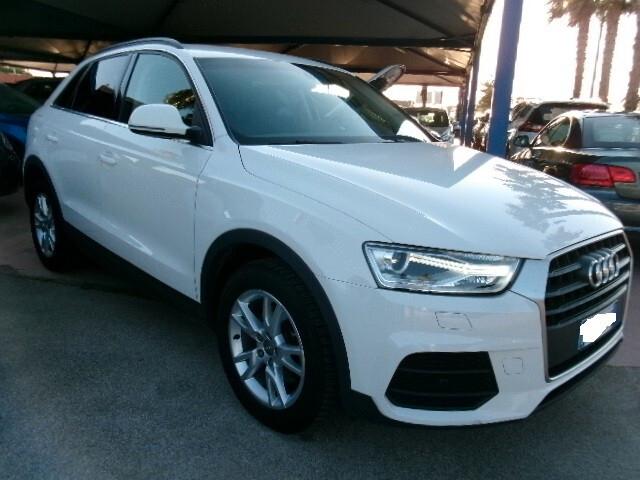 Audi Q3 2.0 TDI 120 CV Sport