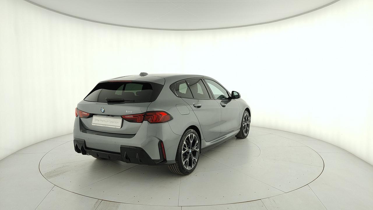 BMW Serie 1 F70 - 120 48V MSport auto