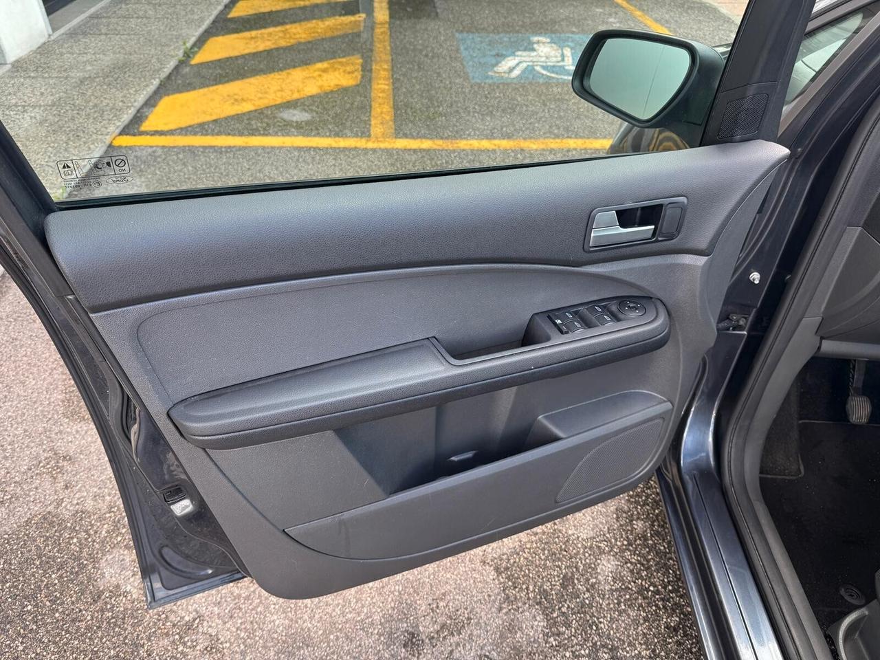 Ford Focus C-Max 1.6 TDCi (90CV) Ghia