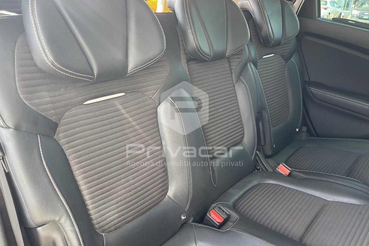 RENAULT Scénic dCi 8V 110 CV EDC Energy Bose