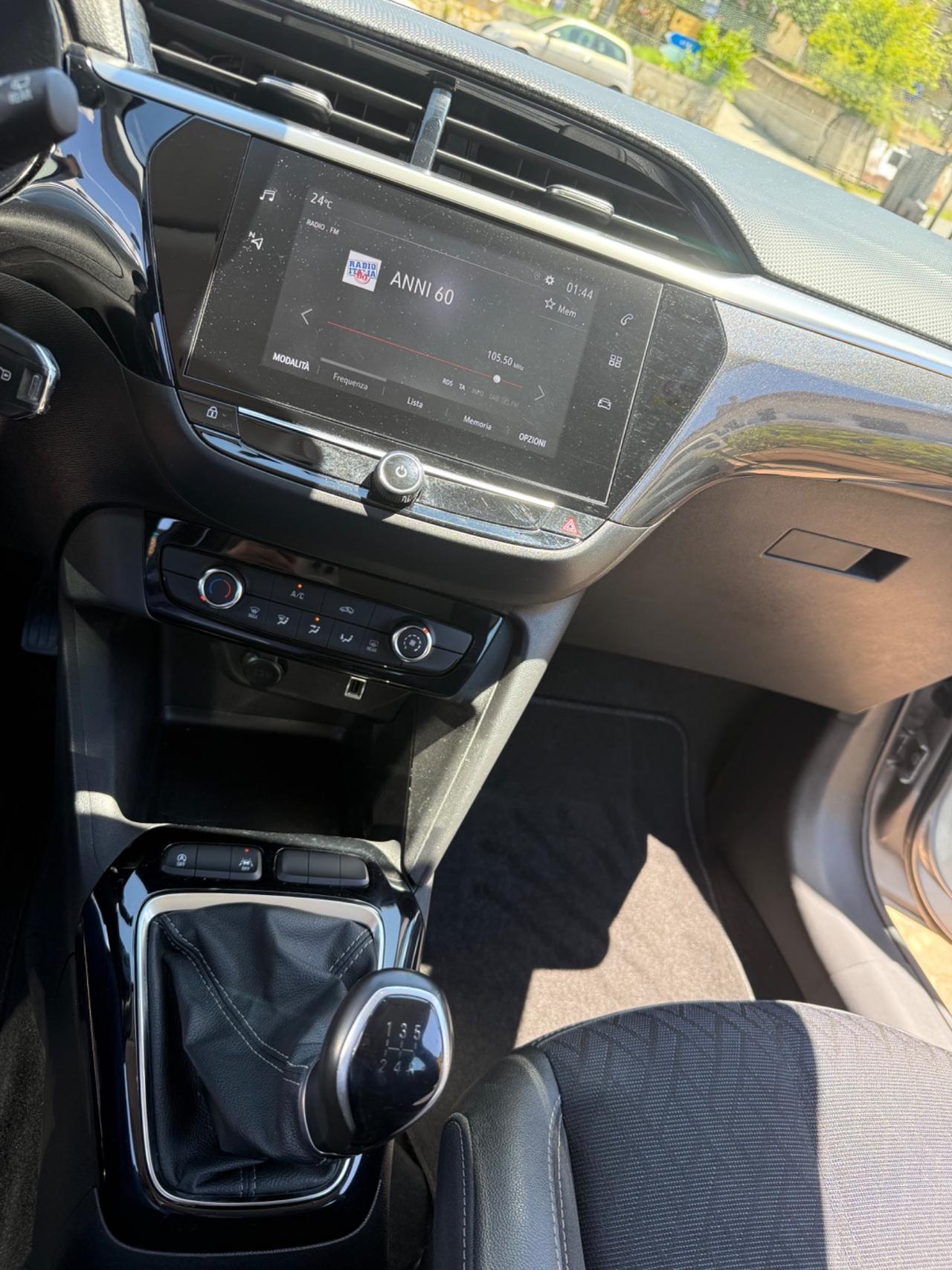 Opel Corsa 1.2 Elegance