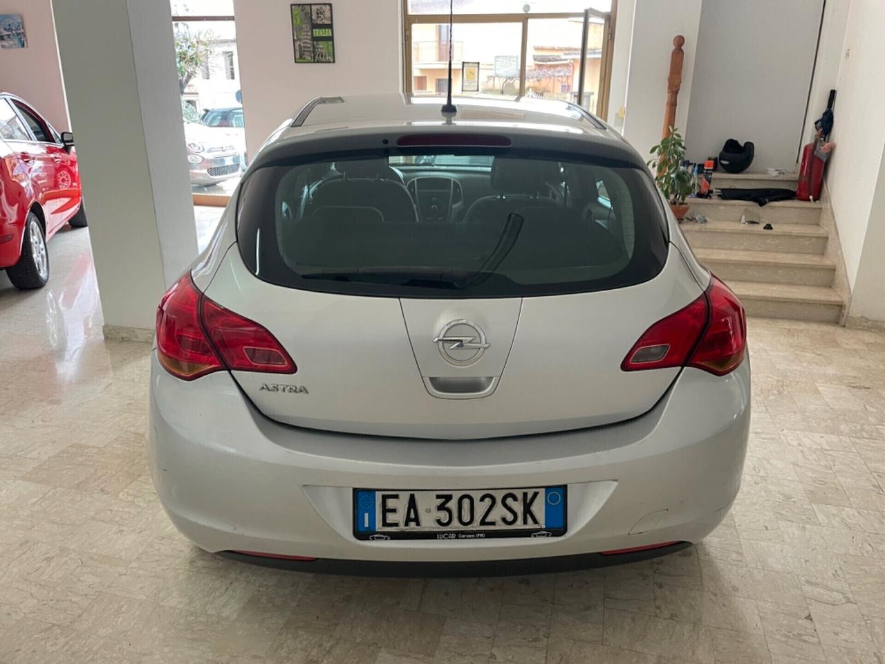 OPEL ASTRA 1.4 100 CV 5P "OK NEOPATENTATI"