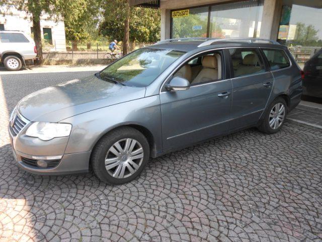 VOLKSWAGEN Passat 2.0 16V TDI 4mot. Var. Highline Export
