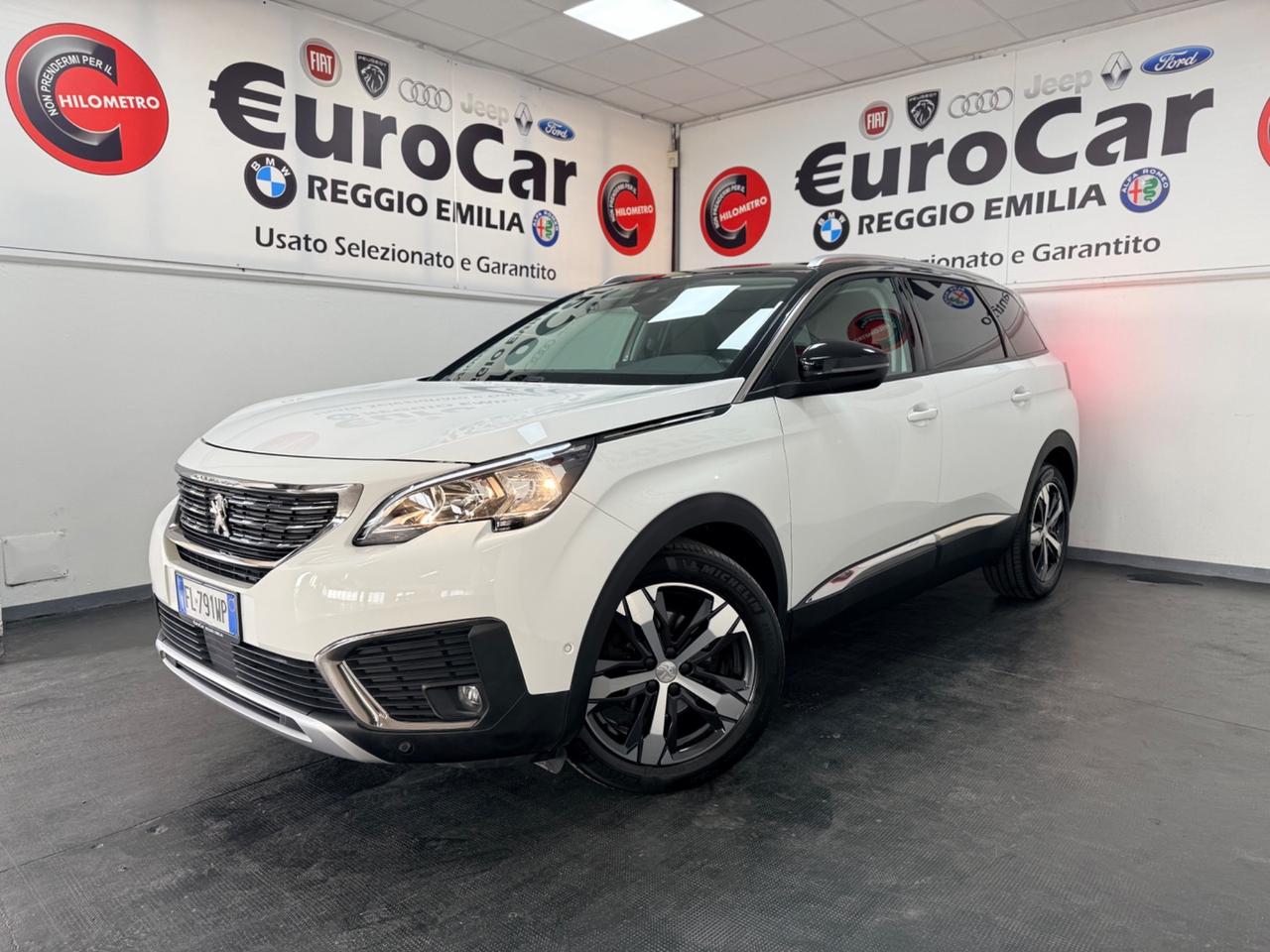 Peugeot 5008 1.6 BHDi 120 CV Neopatentati Allure 04/2018 Euro 6B