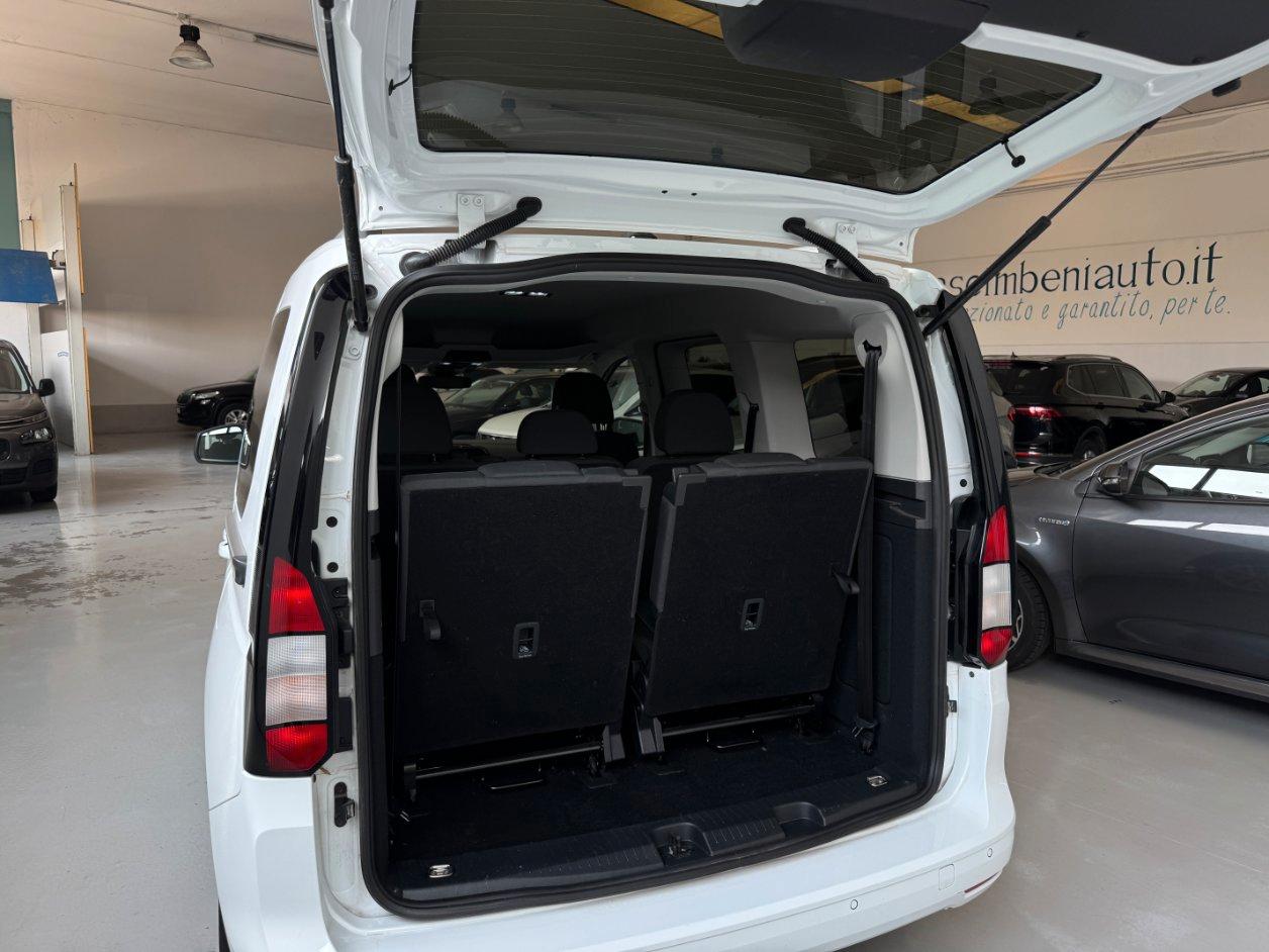 FORD Tourneo Connect 2.0 ecoblue 122cv Titanium 7 POSTI- GANCIO TRAINO