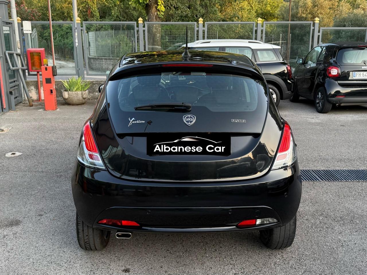 Lancia Ypsilon 1.0 FireFly S&S Hybrid Gold