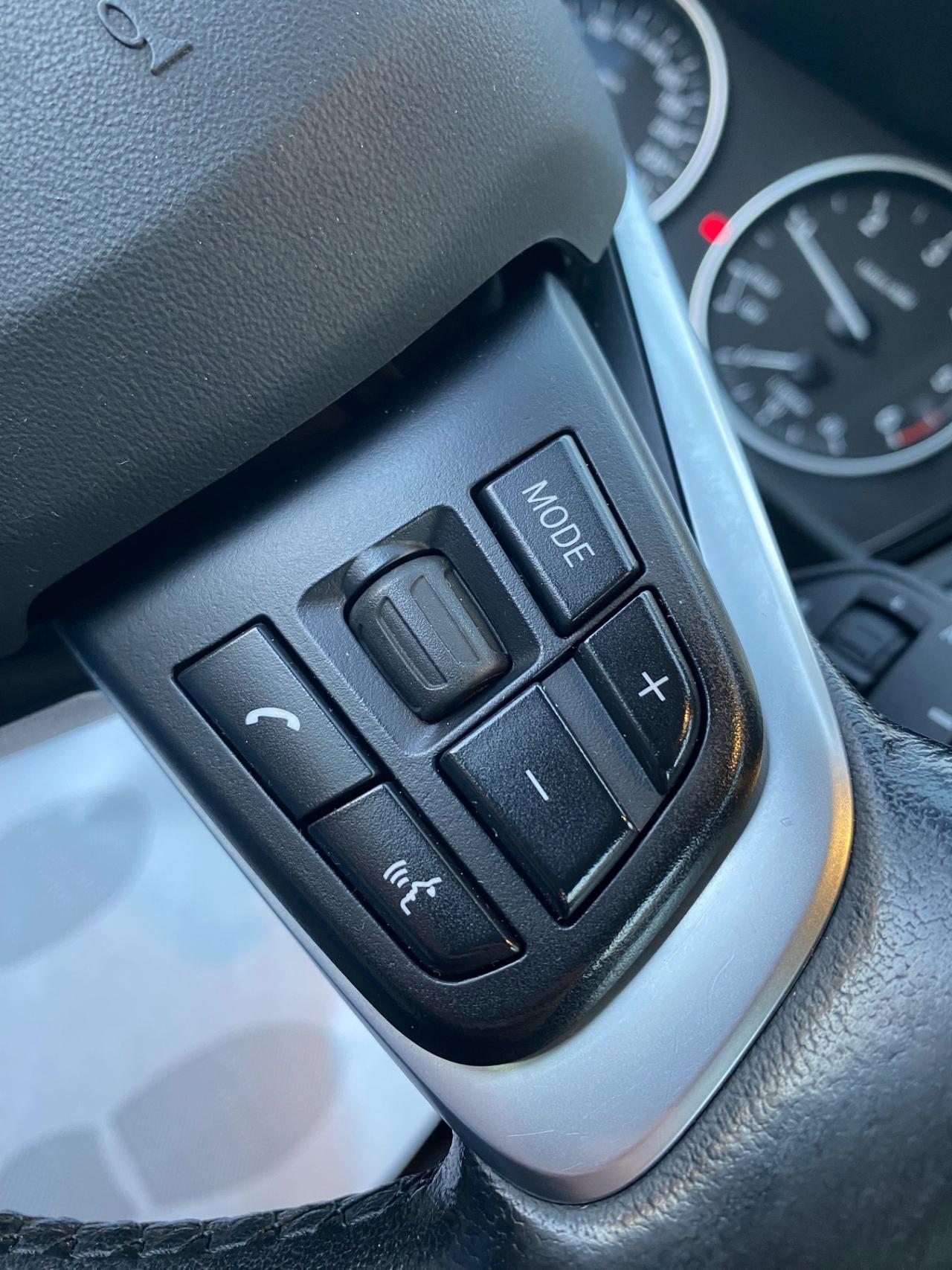 Bmw 2er Active Tourer 218d Advantage