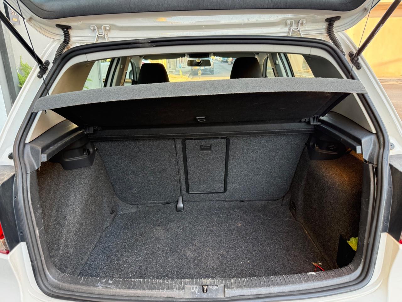Volkswagen Golf 1.6 TDI DPF 5p. Comfortline