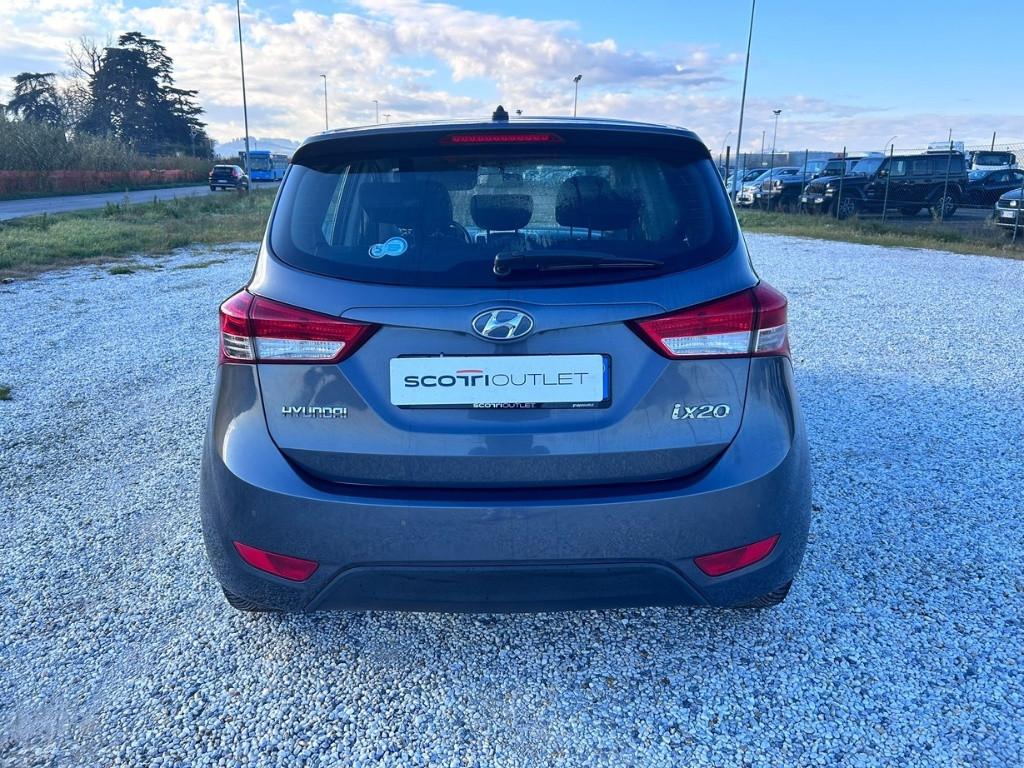 HYUNDAI ix20 - ix20 1.4 crdi Comfort FL E6