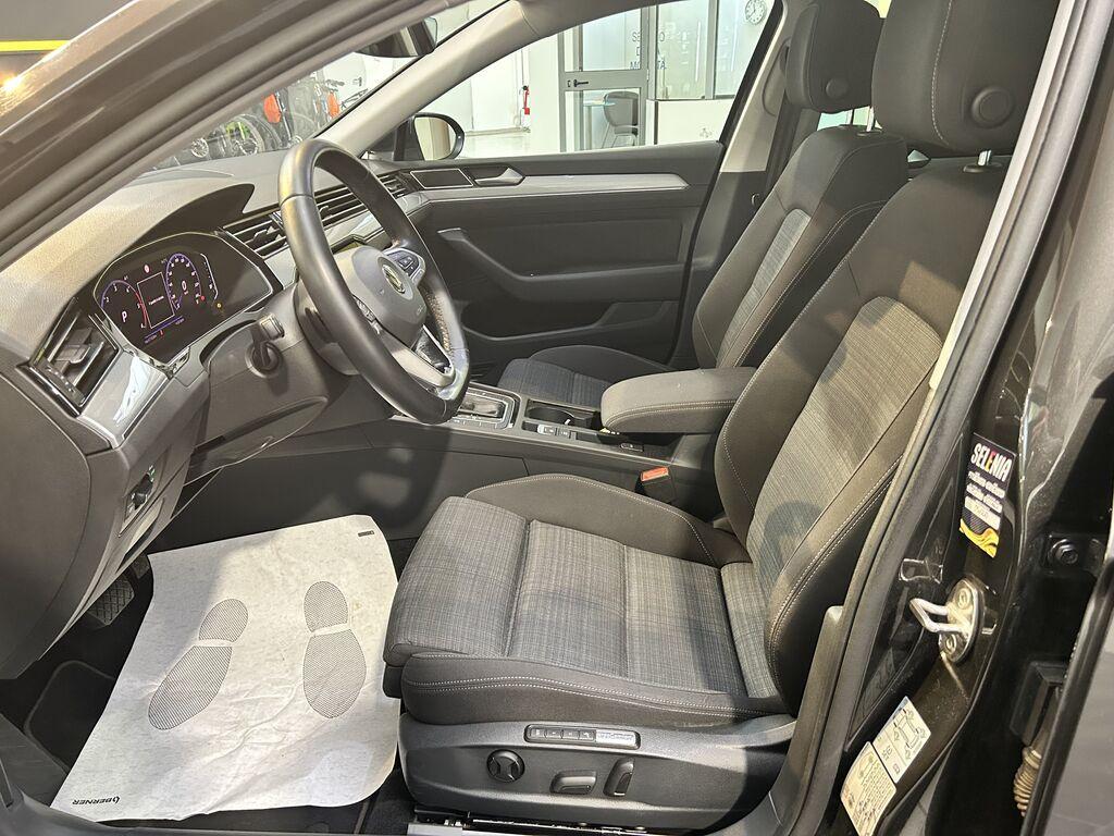 Volkswagen Passat 1.6 TDI SCR BMT Business DSG