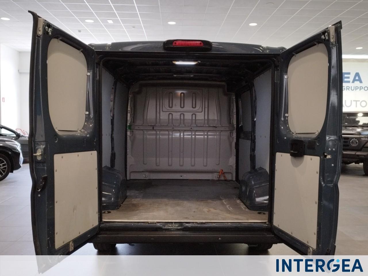 PEUGEOT Boxer 330 2.2 bluehdi 120cv S&S L1H1