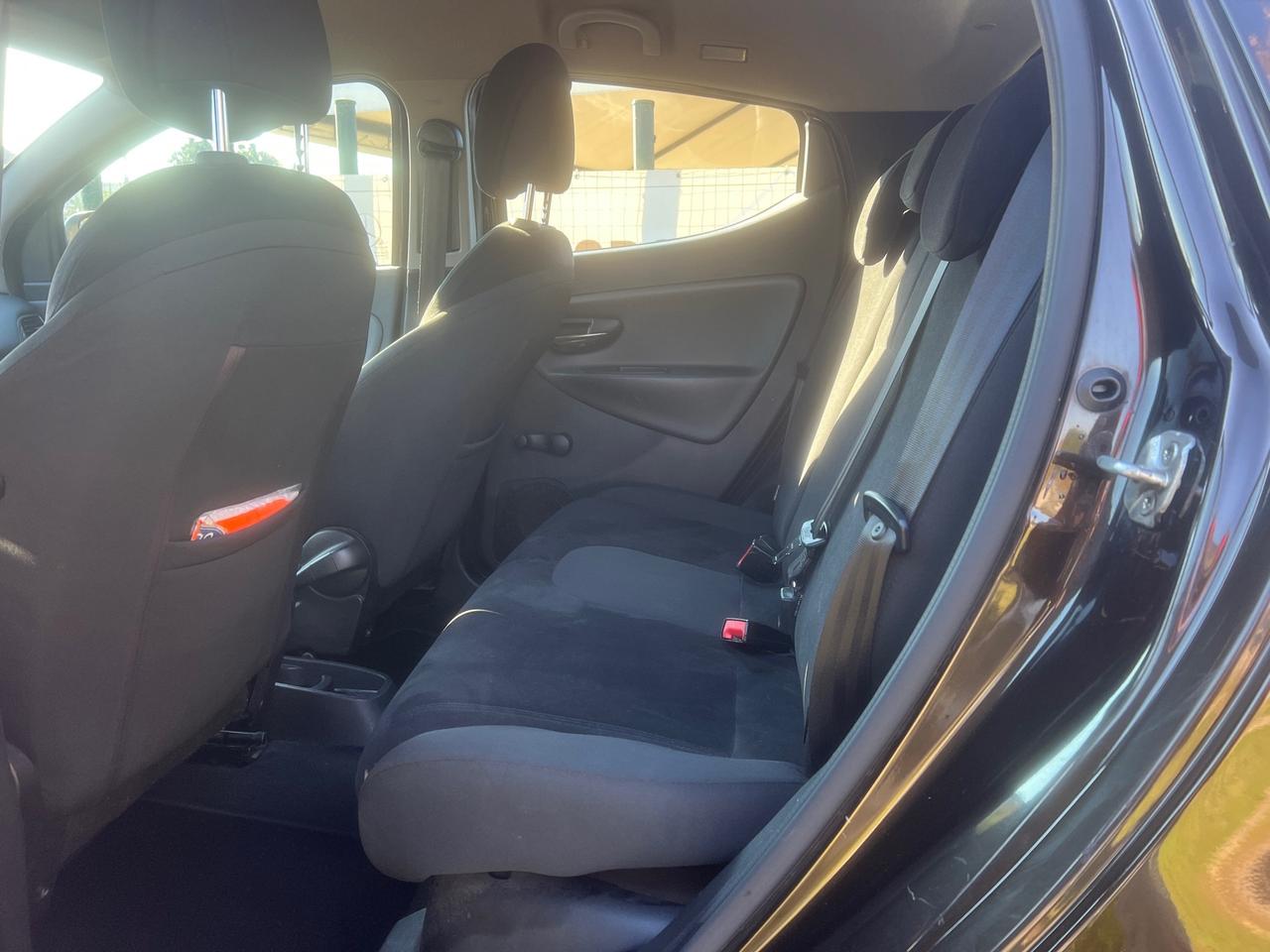 Lancia Ypsilon 1.2 69CV GPL Ecochic-2013"PERFETTA"