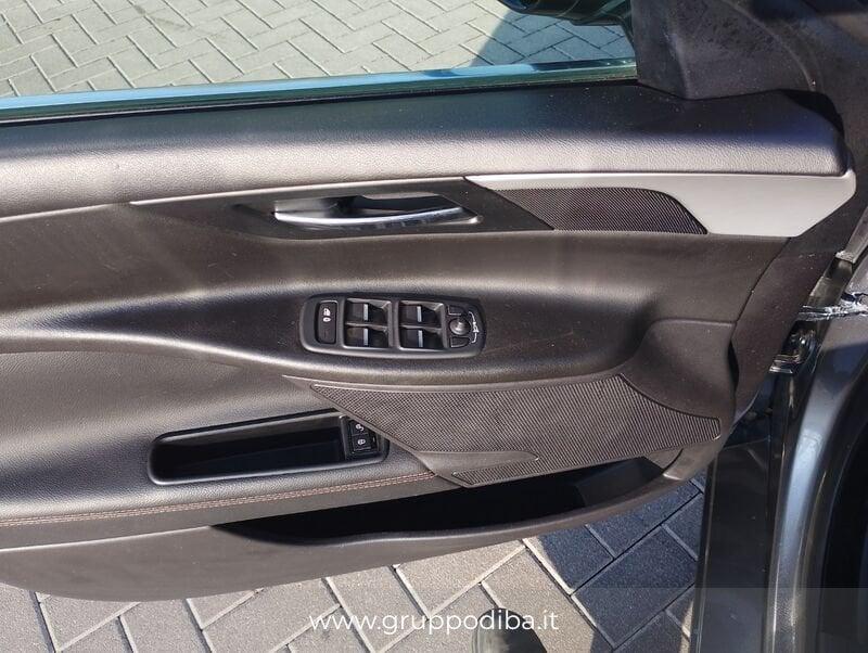 Jaguar XE Diesel 2.0d Pure 180cv auto