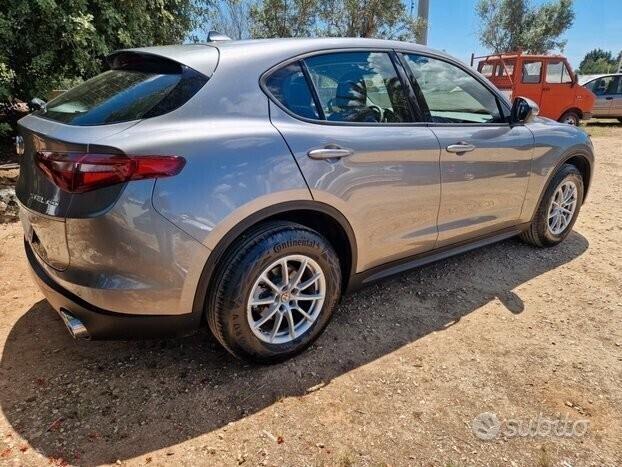 Alfa Romeo Stelvio 2.2 190CV AT8Q4 Business - 2020