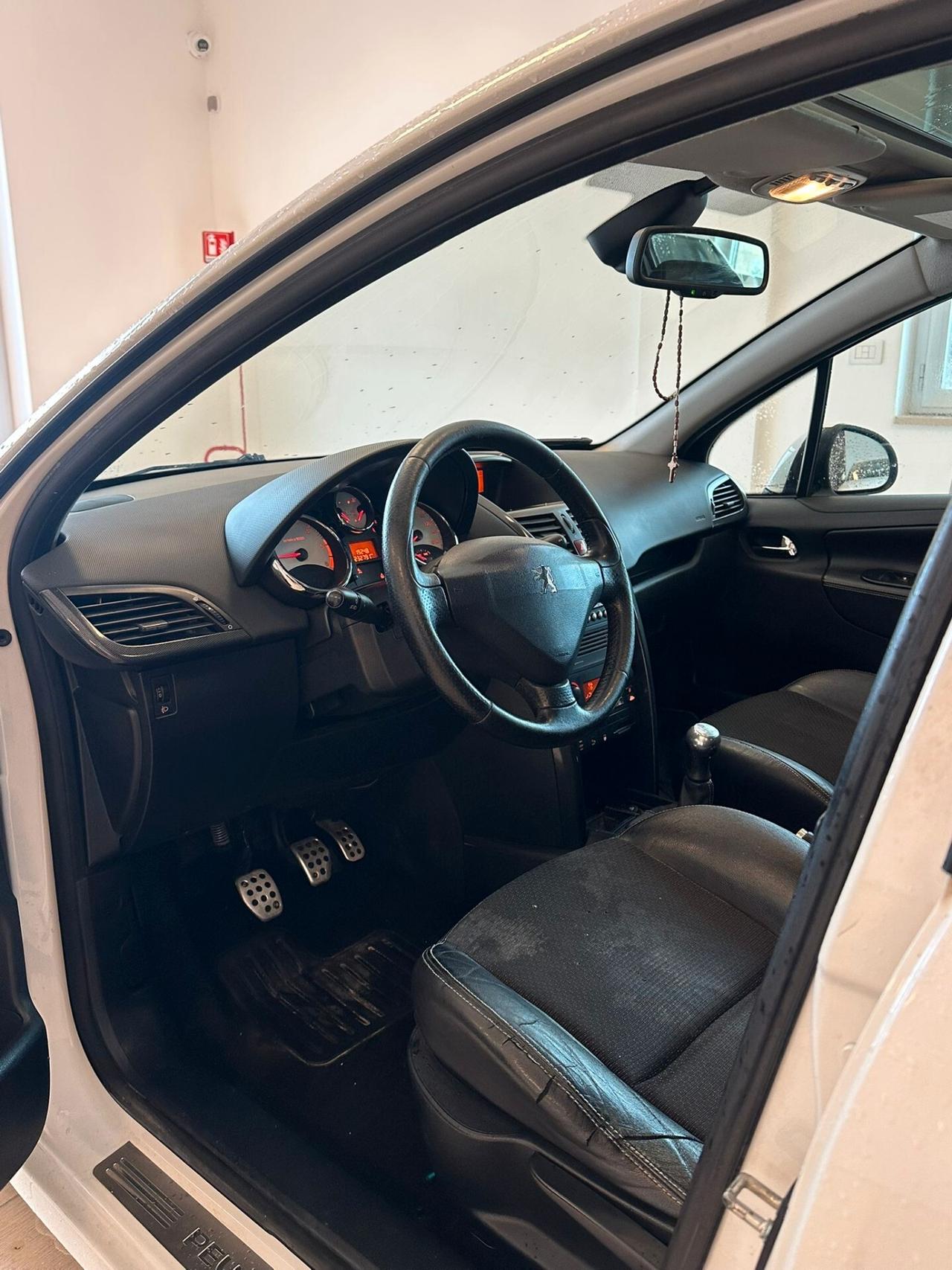 Peugeot 207 1.6 HDi 110CV 5p.