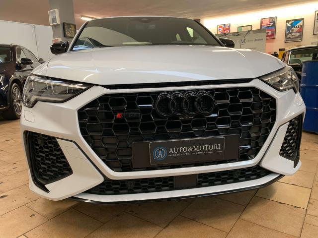 Audi RS Q3 Q3 Sportback RS 2.5 quattro s-tronic