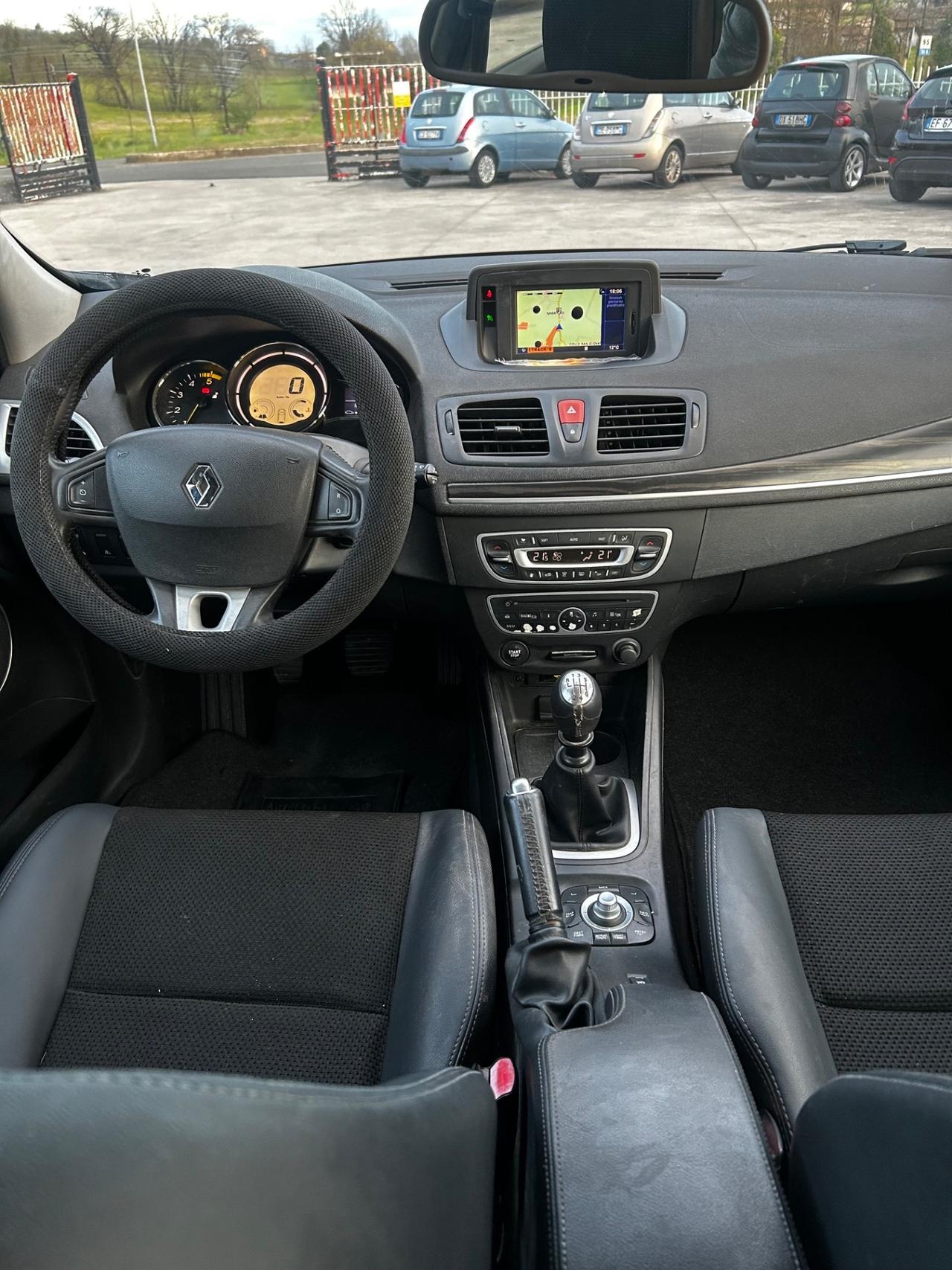 Renault Megane Mégane C-C 1.9 dCi 130CV Luxe