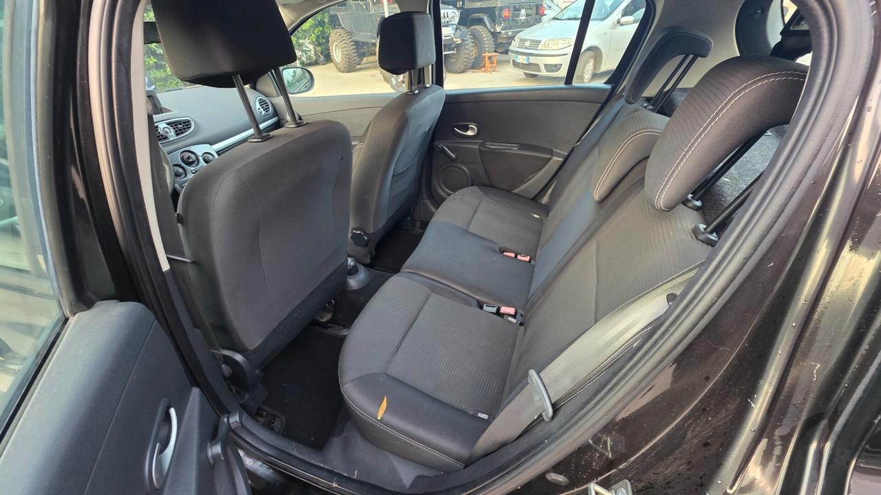 Renault Clio 1.2 16V 5 porte GPL Dynamique