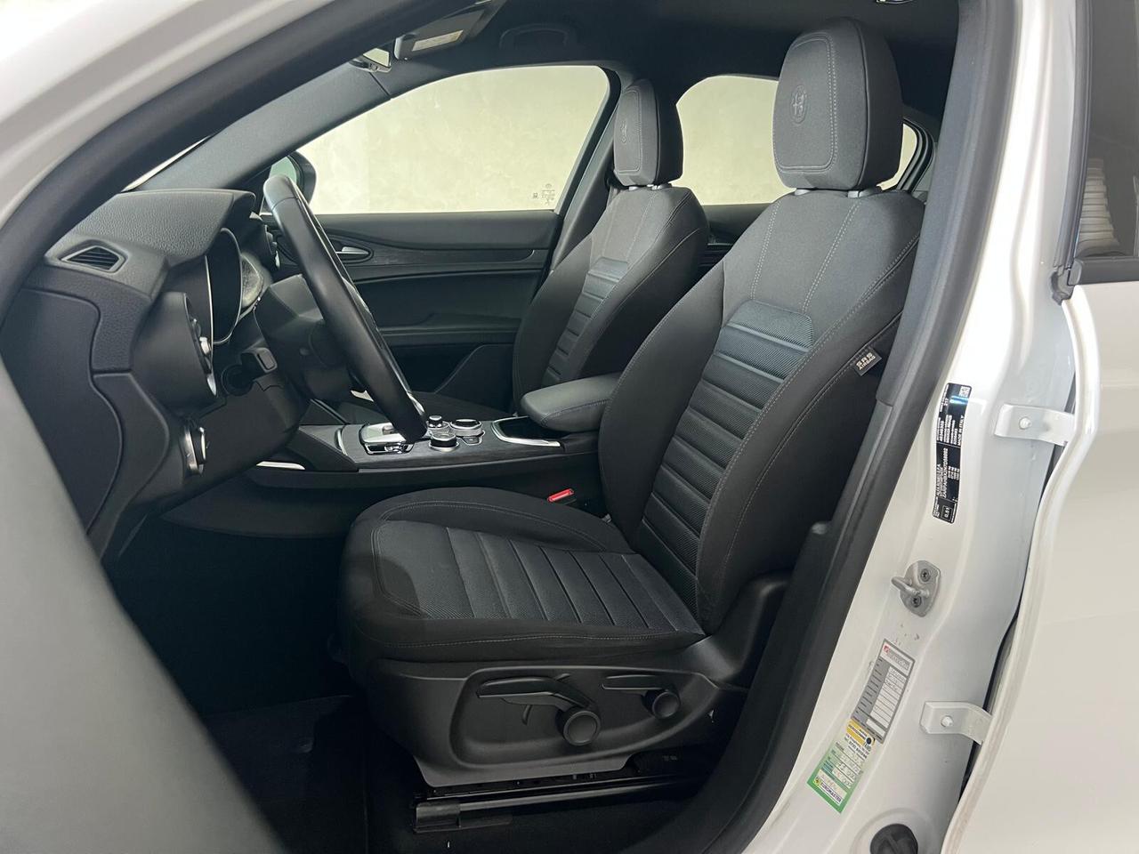 Alfa Romeo Stelvio 2.2 Turbodiesel 190 CV AT8 Q4 Business Ti