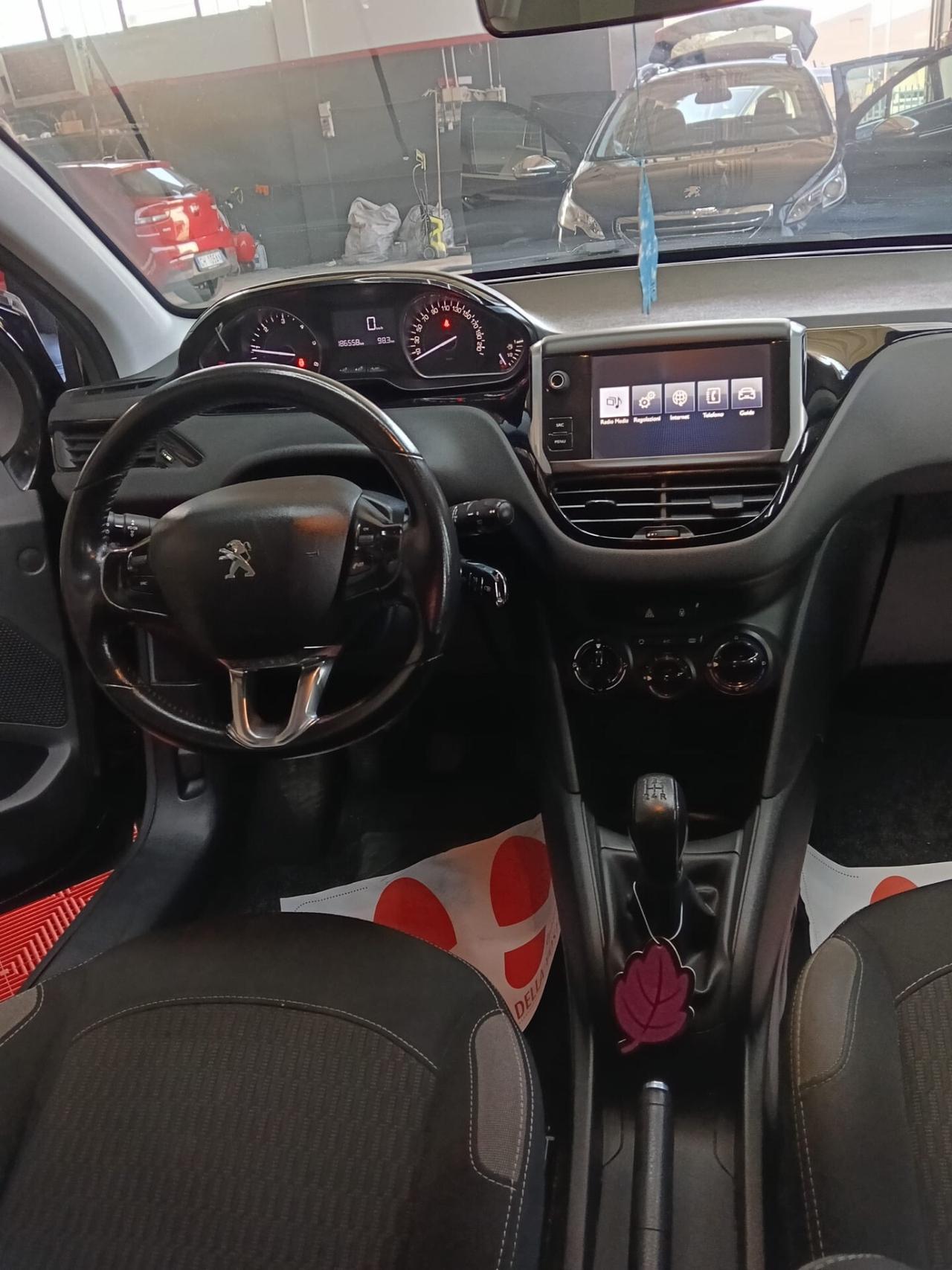 Peugeot 208 BlueHDi 75 5 porte Active