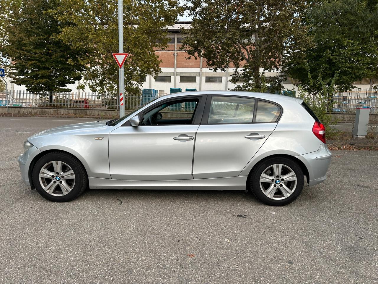 Bmw 118 118d cat 5 porte Futura DPF