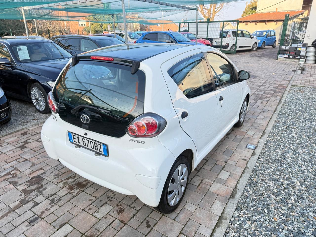 Toyota Aygo 1.0 12V VVT-i 5 porte Cool Soda Connect