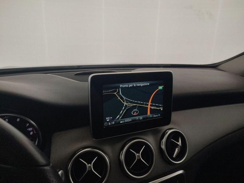 Mercedes-Benz GLA 200 Sport auto
